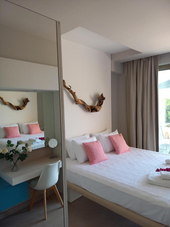 Core Luxury Suites (Adults Only) 斯基亚索斯镇 外观 照片