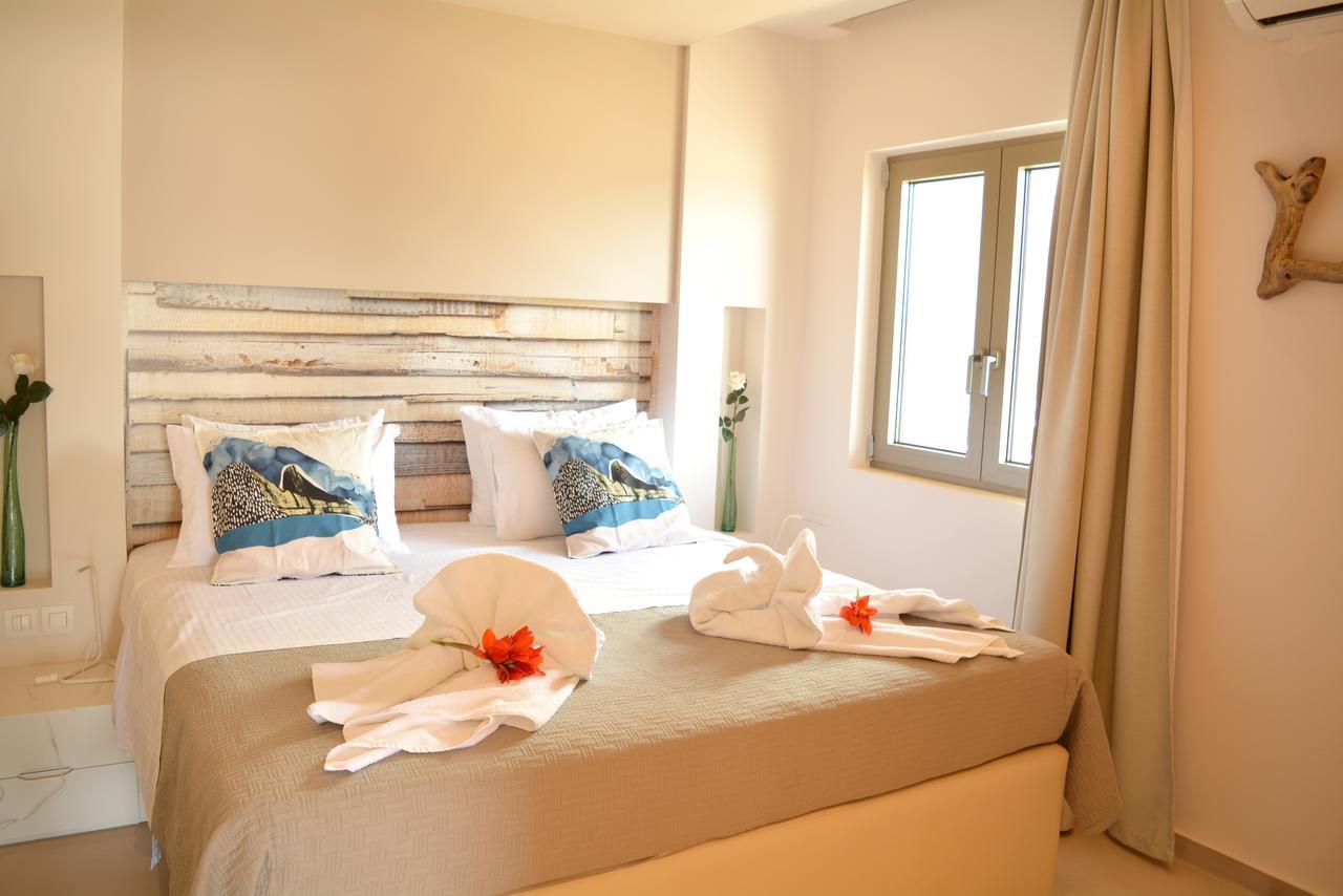 Core Luxury Suites (Adults Only) 斯基亚索斯镇 外观 照片
